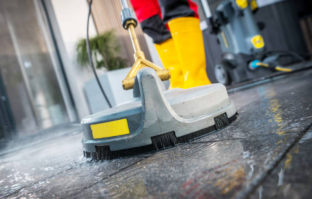 Why Choose Our Certified Pressure Washing Experts for Your Project Needs in Palos Park, IL?